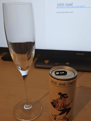 Anstossen auf "Karpfen im Froschteich"